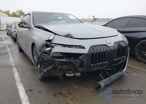 2024 BMW 760I xDrive z USA, uszkodzony, nr VIN WBA33EJ0XRCP00908